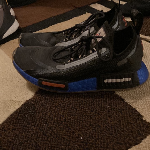 adidas nmd U.S size 6 - Picture 2 of 4